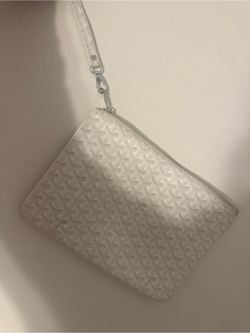 Goyard White Patterned Wristlet Pouch